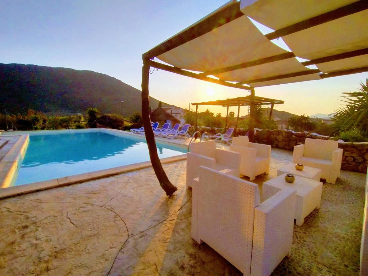 Sa Corti De Sa Perda Piscinas Hotel Eksteriør billede